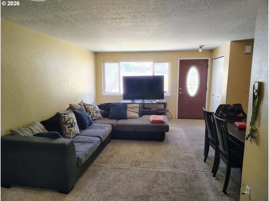 112 Laguna Ct, Roseburg, OR 97471 - #2