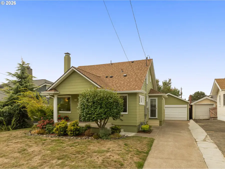 1915 SE 59th Ave, Portland, OR 97215 - #2