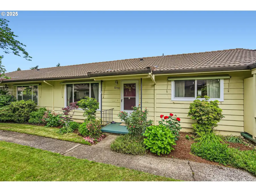 12330 SE Main St, Portland, OR 97233 - Image #2