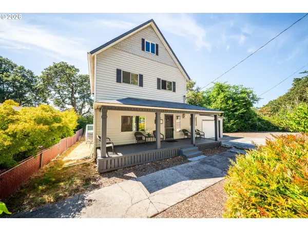 285 N 2nd St, Kalama, WA 98625