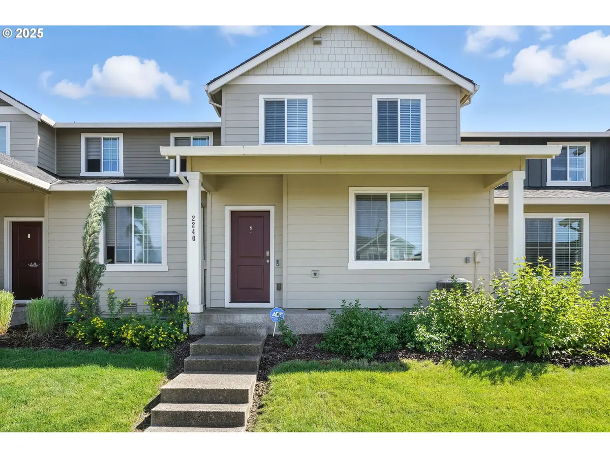 2240 SE 16th St, Gresham, OR 97080 - Image #1