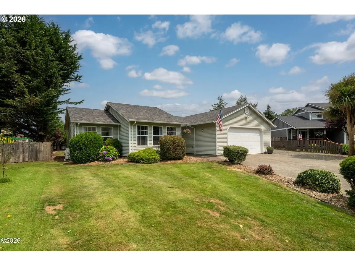 6460 Colonial Way, Tillamook, OR 97141 - #1