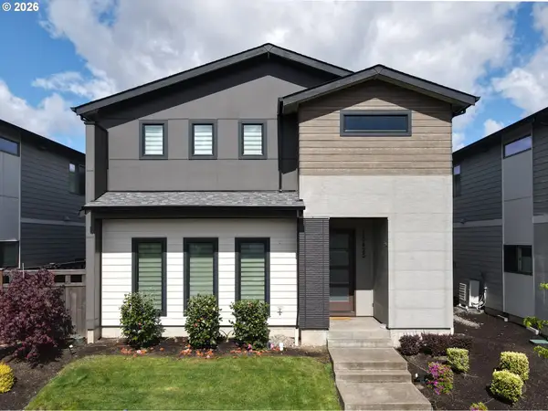 16625 SE Pleasant Valley Pkwy, HappyValley, OR 97086