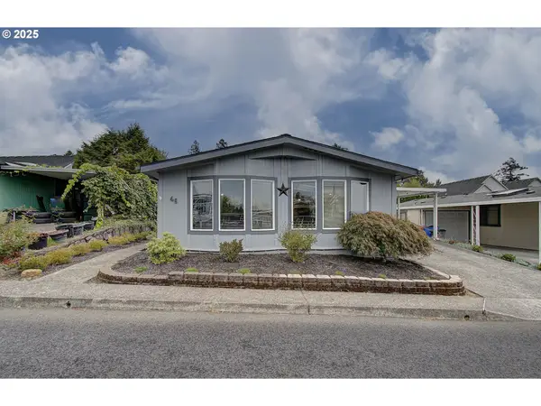 17401 SE 39th St #46, Vancouver, WA 98683