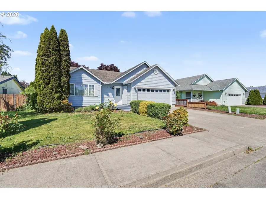 740 SE Lacey St, Sheridan, OR 97378 - #2