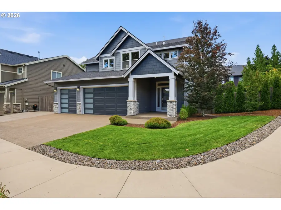 641 N Ironwood Dr, Newberg, OR 97132 - #3