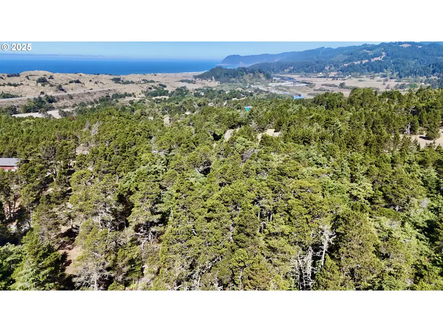 Carpenterville Rd #41/42, Gold Beach, OR 97444 - #2