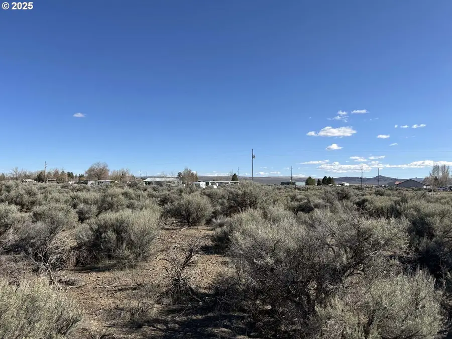 Hemlock Lane #700, Silver Lake Fort Rock, OR 97641 - Image #2