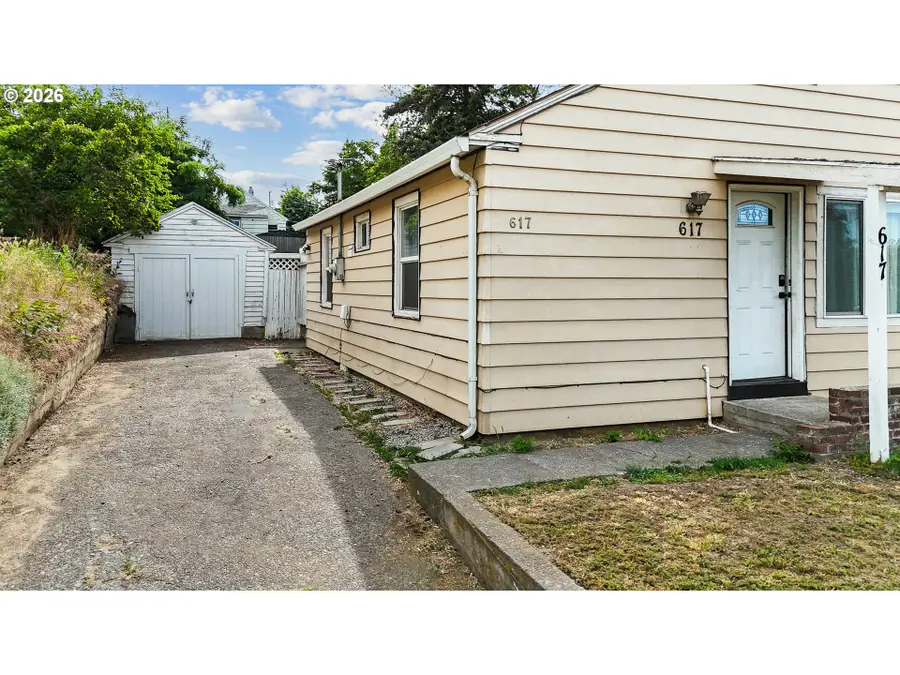 617 SE 8th St, Pendleton, OR 97801 - #2