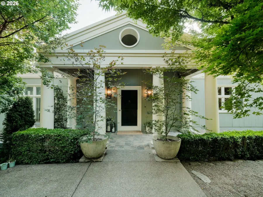 1615 S Greenwood Rd, Portland, OR 97219 - #2