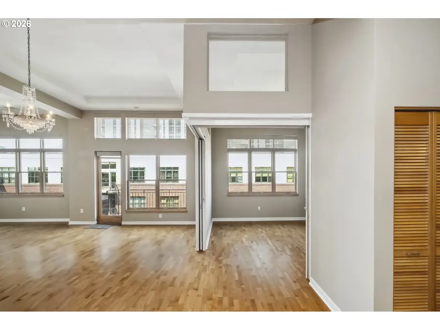 821 NW 11th Ave #609, Portland, OR 97209 - #2