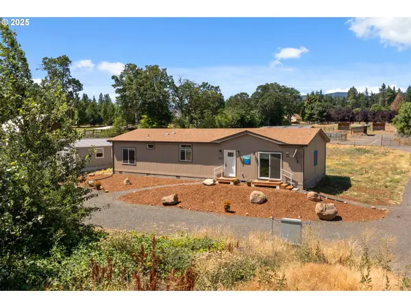 1682 Markham Rd, HoodRiver, OR 97031