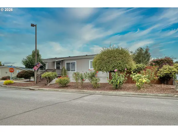 610 Egret Ln, Longview, WA 98632
