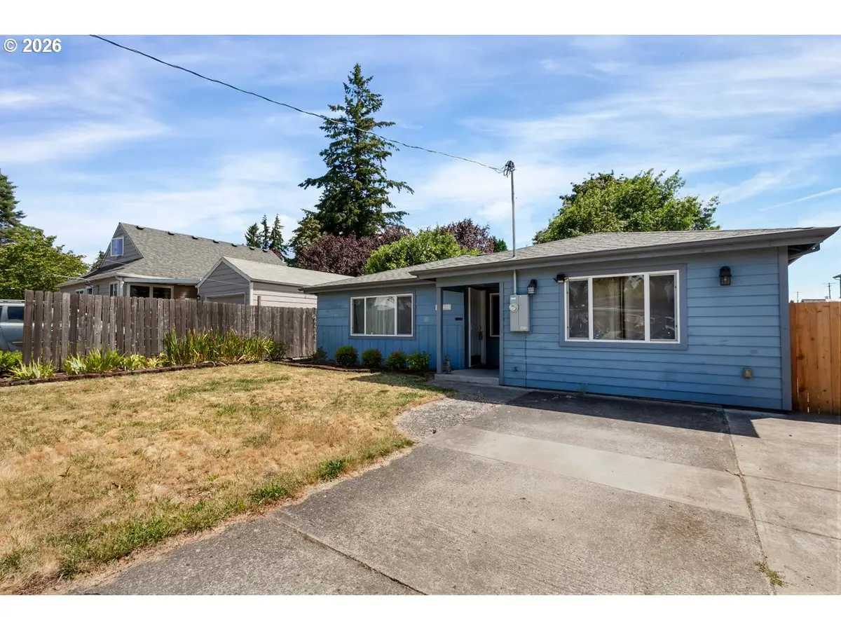 2420 NE 86th Ave, Portland, OR 97220 - #1