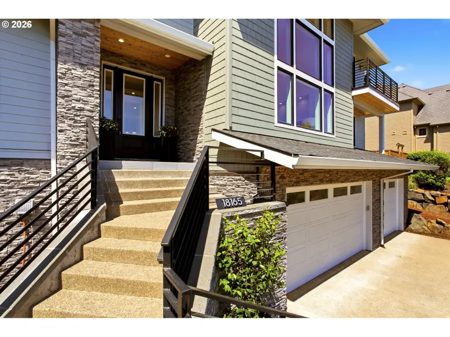 18165 SW Siena Dr, Lake Oswego, OR 97034 - #3