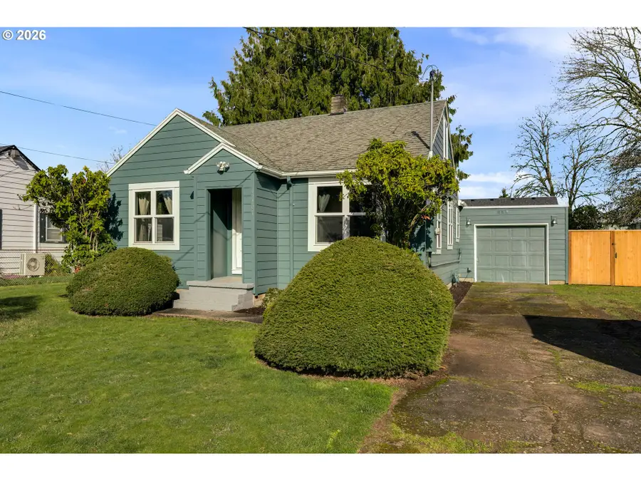 12107 SE Kelly St, Portland, OR 97266 - #2