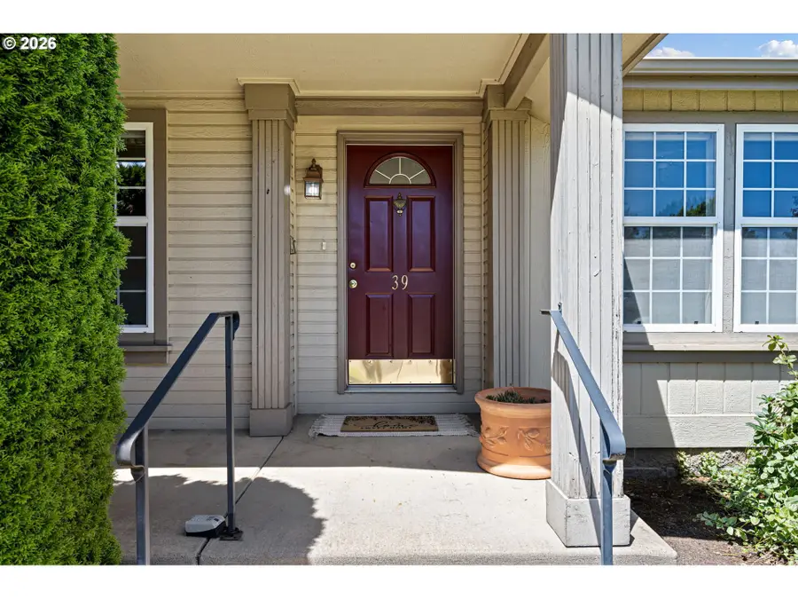 3220 Crescent Ave #39, Eugene, OR 97408 - #2