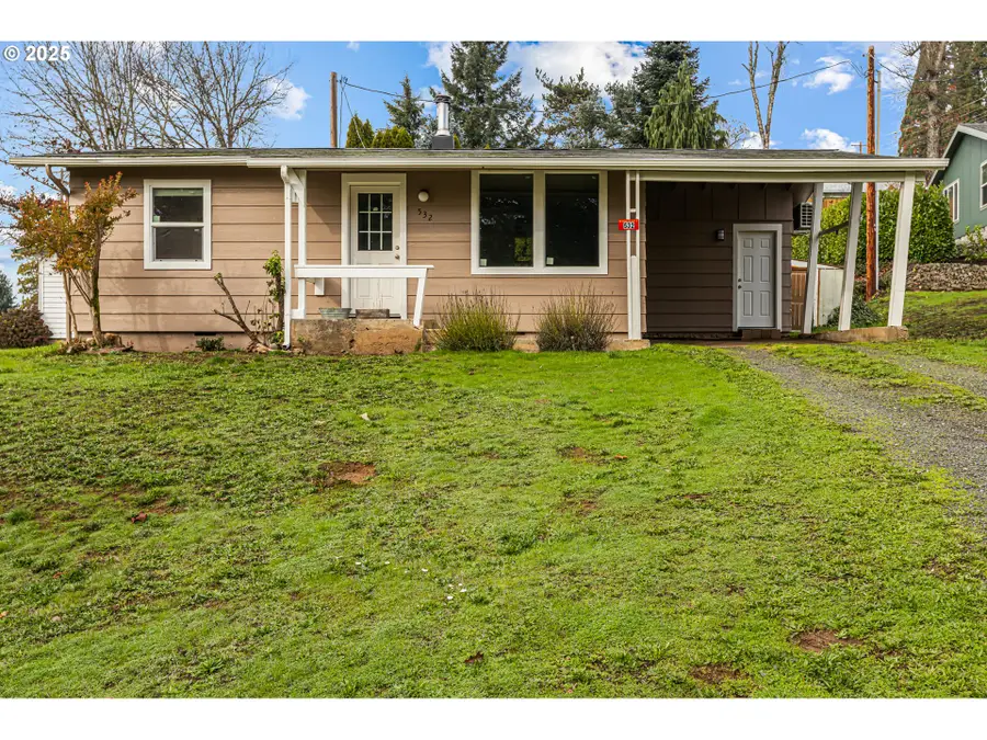 532 2nd St, Elkton, OR 97436 - Image #2