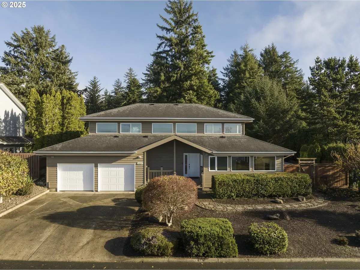 1060 NE 7th Dr, Newport, OR 97365 - Image #1