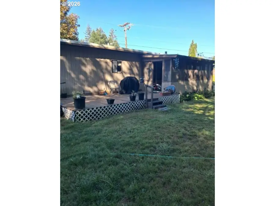 286 Molly St, Glendale, OR 97442 - #2