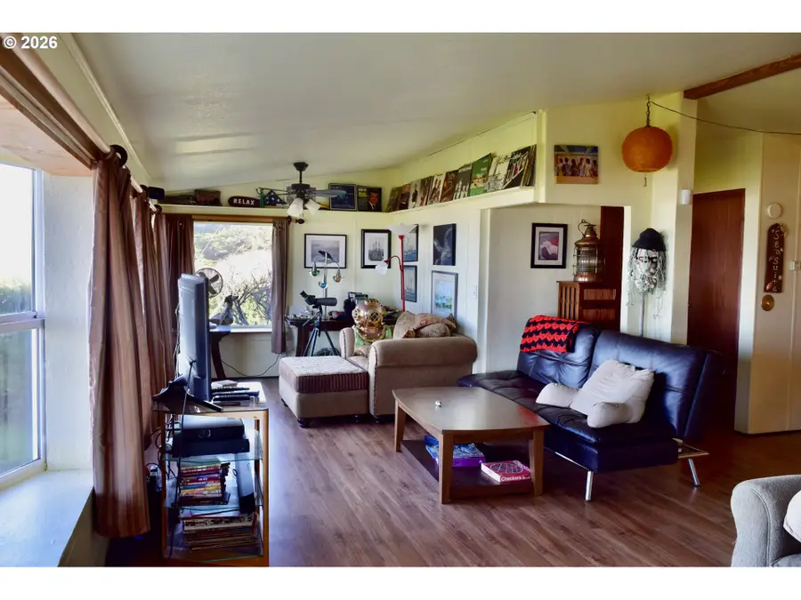 33130 Nesika Rd #A, Nesika Beach, OR 97444 - Image #3