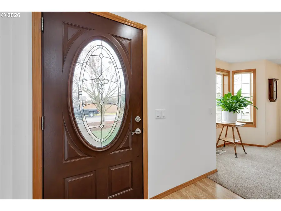 2366 Baines Blvd, Hubbard, OR 97032 - #3