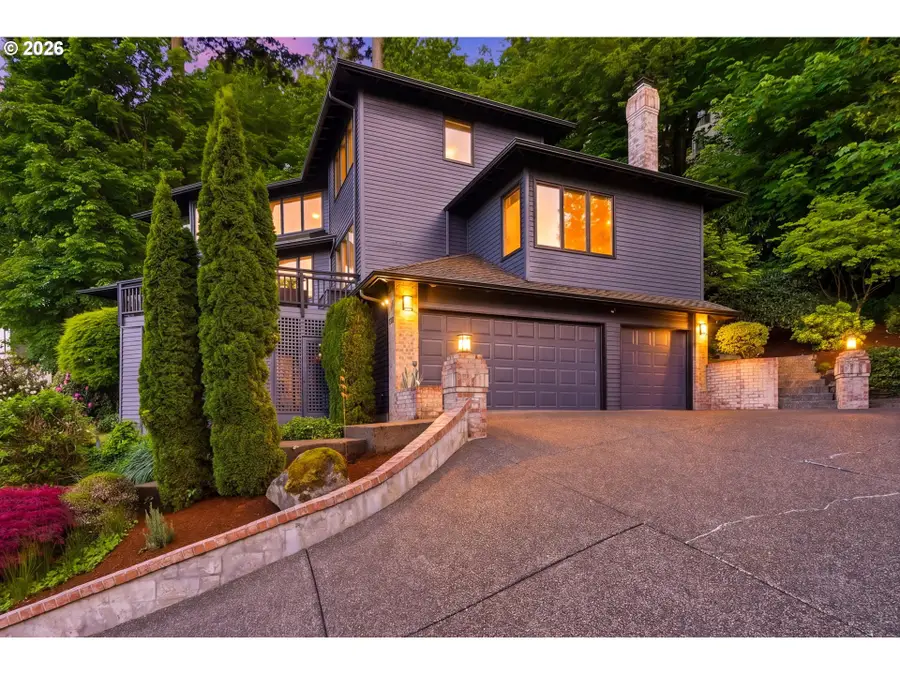 1520 Eastview Ct, Lake Oswego, OR 97034 - #2