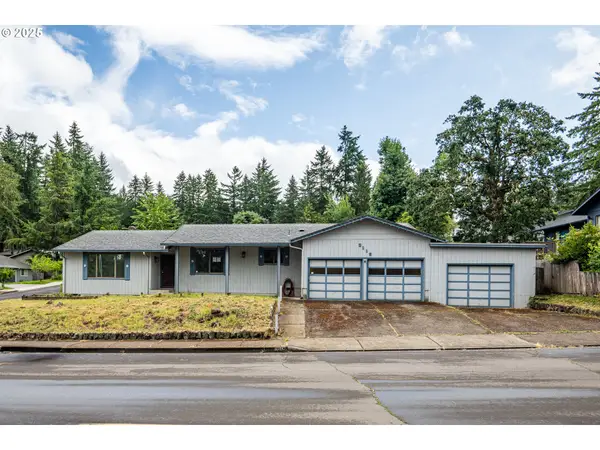 2115 W Harrison Ave, CottageGrove, OR 97424