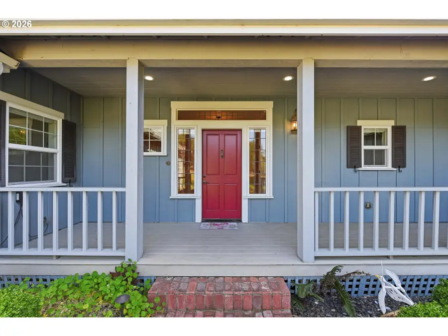 1027 Seabird Dr Sw, Bandon, OR 97411 - #2