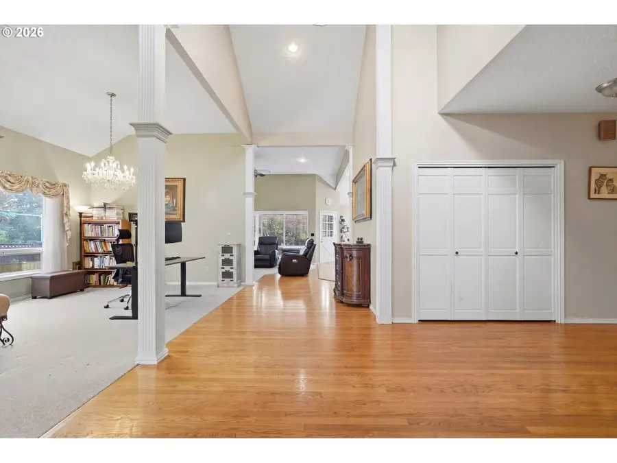 14234 NW Lakeshore Ct, Portland, OR 97229 - #2