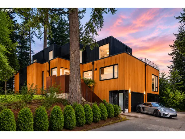 3919 Southshore Blvd, LakeOswego, OR 97035