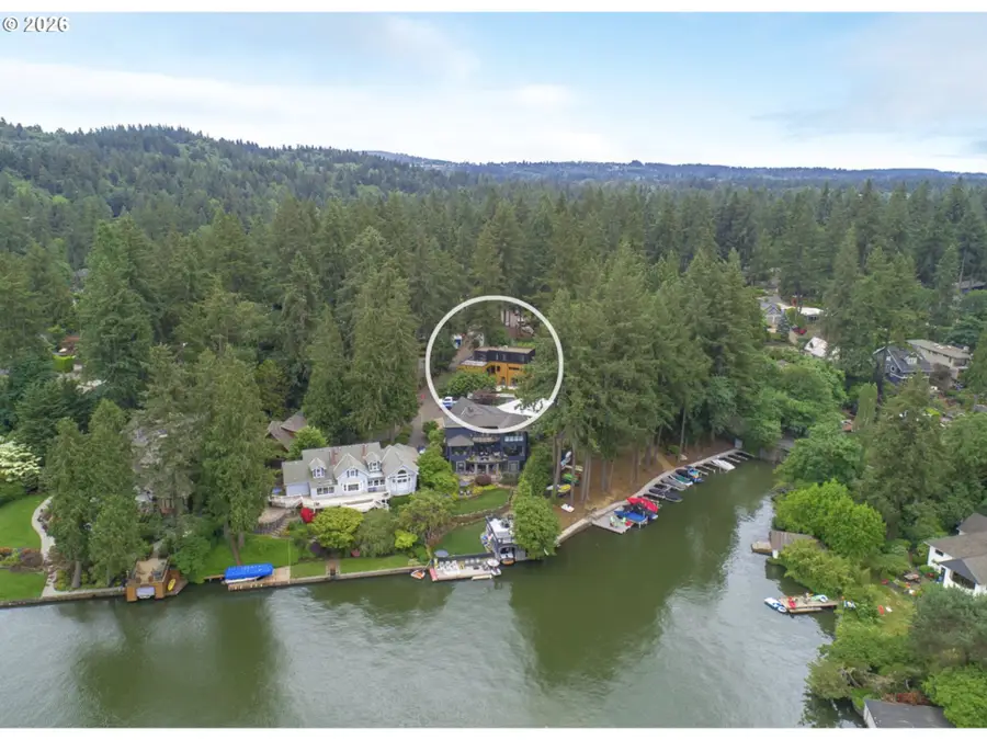 3919 Southshore Blvd, Lake Oswego, OR 97035 - #3