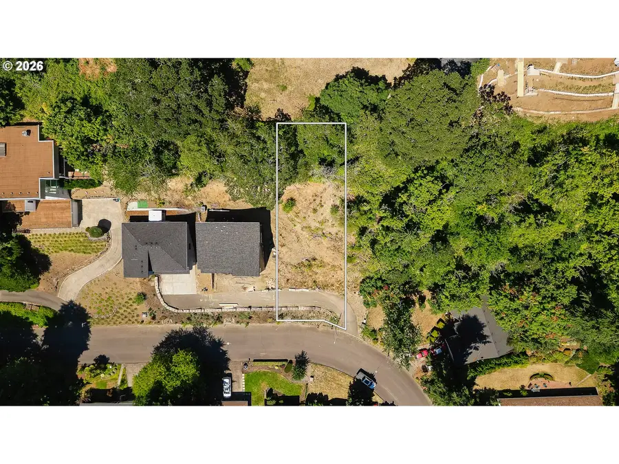 3828 Edgewood Dr, Vancouver, WA 98661 - #3