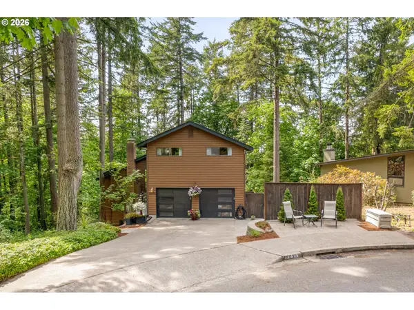 2031 Dogwood Dr, Eugene, OR 97405