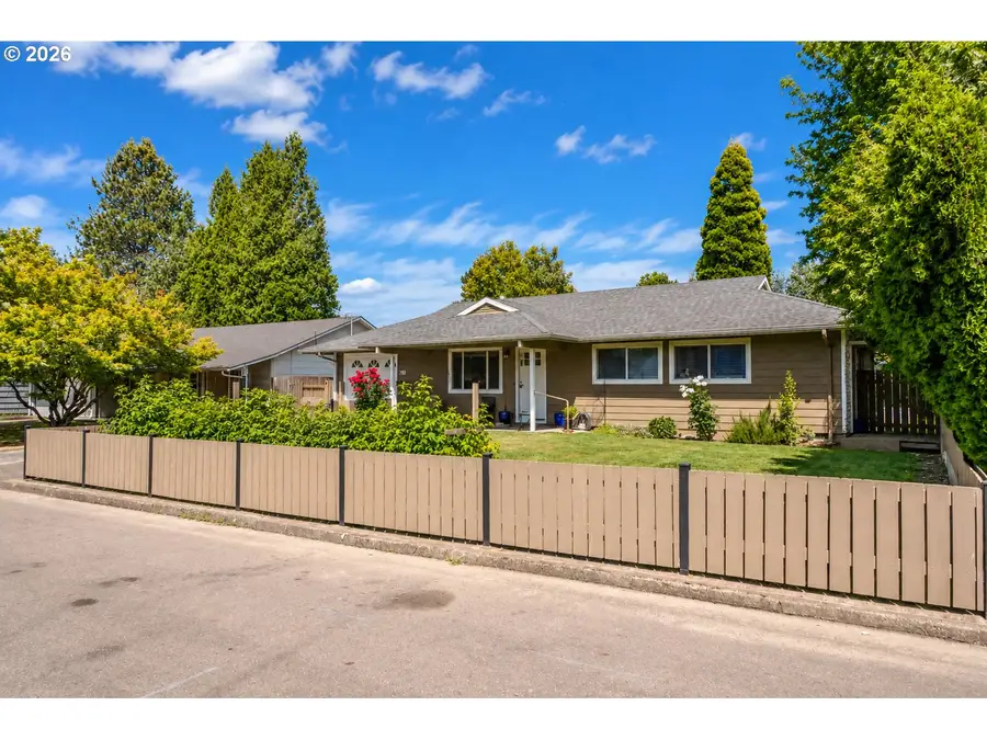 280 SE Evelyn Ave, Gresham, OR 97080 - #2