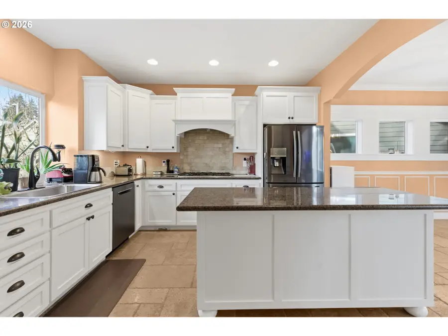 475 Salty Way, Eugene, OR 97404 - Image #3