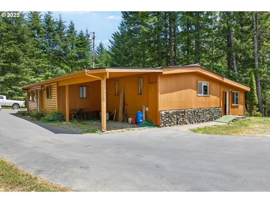 16876 Tule Rd, Brookings, OR 97415 - Image #3