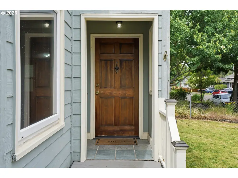 1910 Harney St, Vancouver, WA 98660 - #3