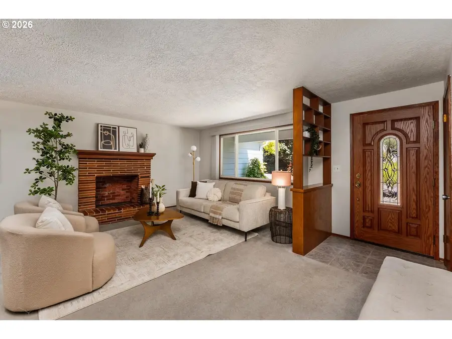 9110 SW Pinebrook St, Tigard, OR 97224 - #2