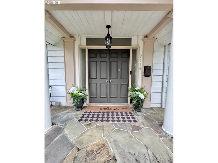 9115 N Portsmouth Ave, Portland, OR 97203 - #2