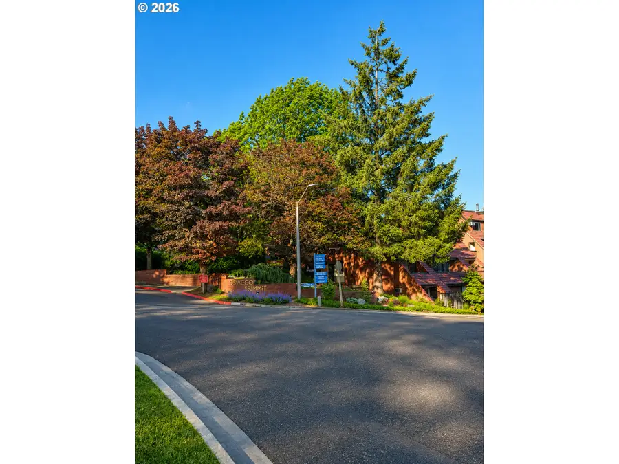 29 Oswego Smt, Lake Oswego, OR 97035 - #3