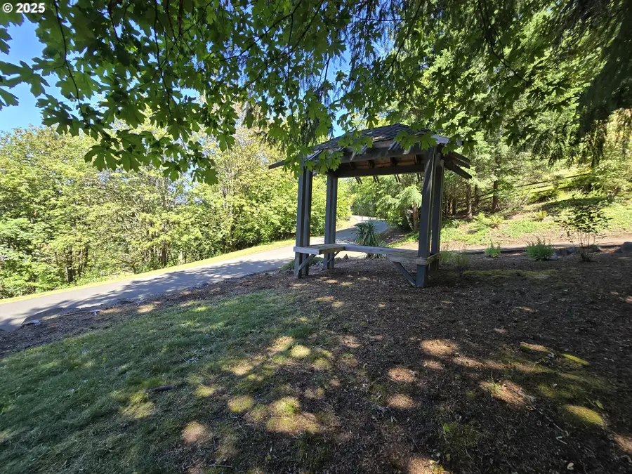 35890 SW Orchid Hill Ln, Hillsboro, OR 97123 - Image #3