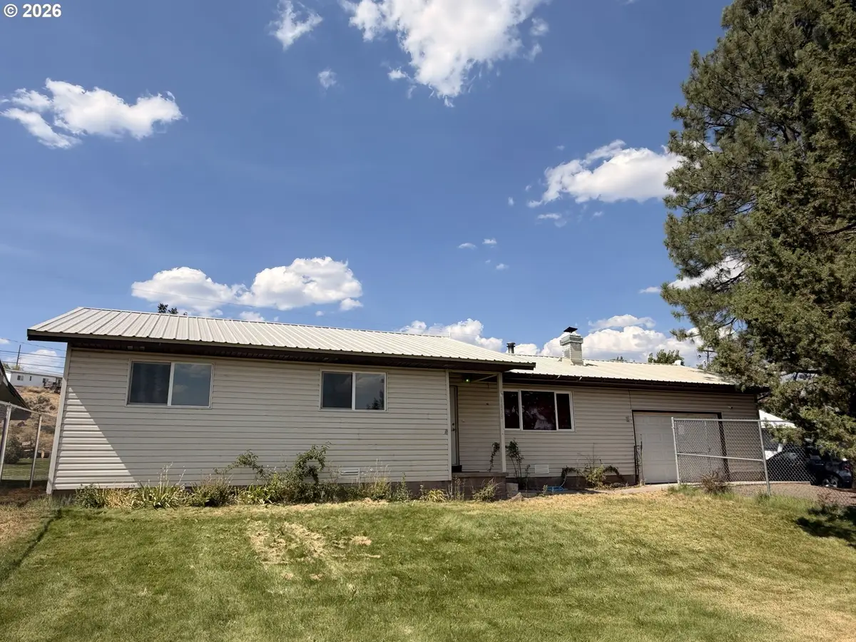 1638 Hines Blvd, Burns, OR 97720 - #1