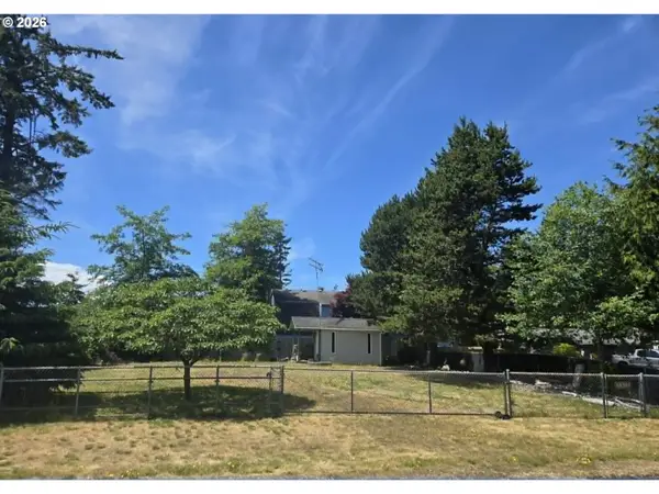 30903 O Pl, OceanPark, WA 98640