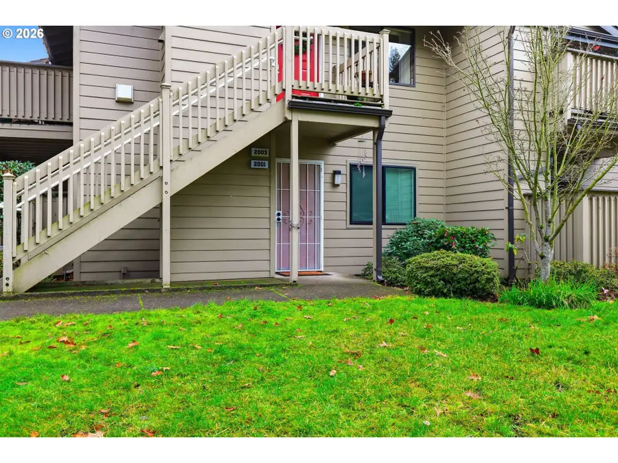 2001 Lake Isle Ter, Eugene, OR 97401 - Image #2