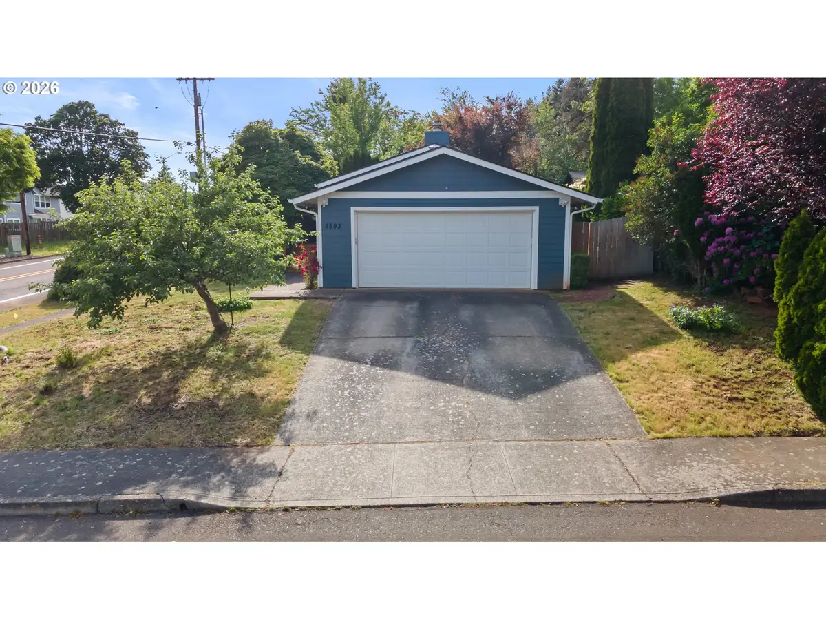 5593 SE Sugar Plum St, Salem, OR 97306 - #1