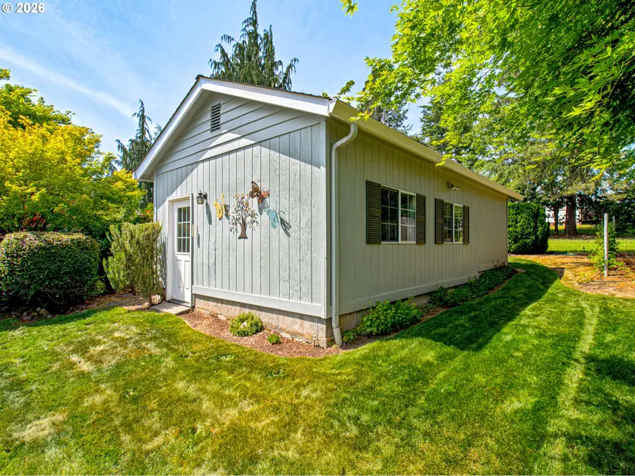 12439 SE Ashley St, Clackamas, OR 97015 - #3