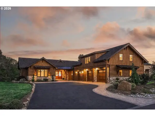 3745 Arrowhead Ave, HoodRiver, OR 97031