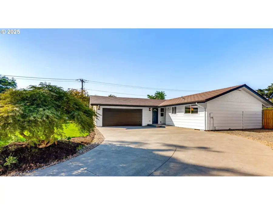 10455 SW Meadow St, Tigard, OR 97223 - Image #2