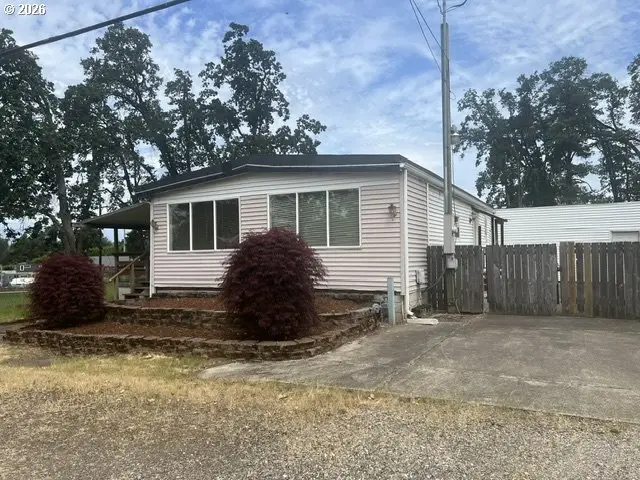 15950 Short Ave, Oregon City, OR 97045 - #2